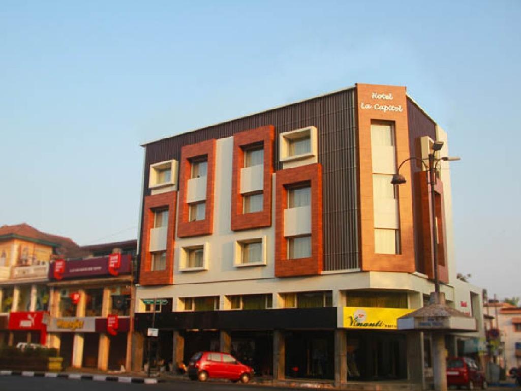 Hotel La Capitol Panadzsi Kültér fotó