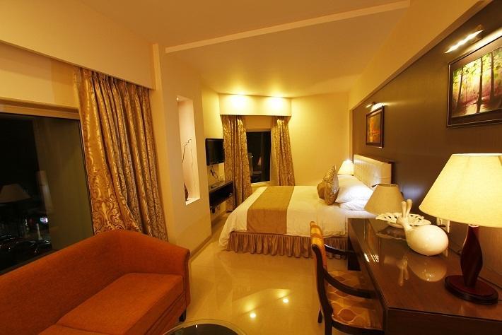 Hotel La Capitol Panadzsi Kültér fotó